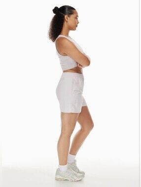 aritzia big easy short 5" TNA gray lilac